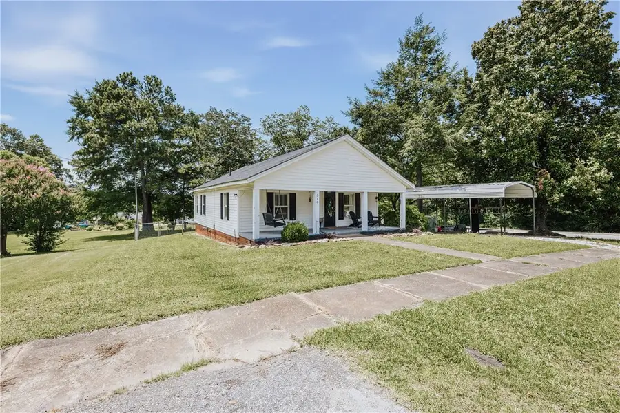 310 N Chestnut Street, Seneca, SC 29678 - #2