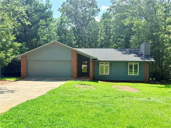 412 Hartwell Drive, Seneca, SC 29672