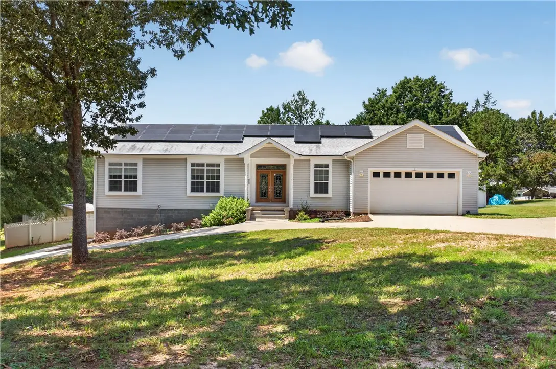 202 W Harper Ridge Road, Seneca, SC 29678 - #1