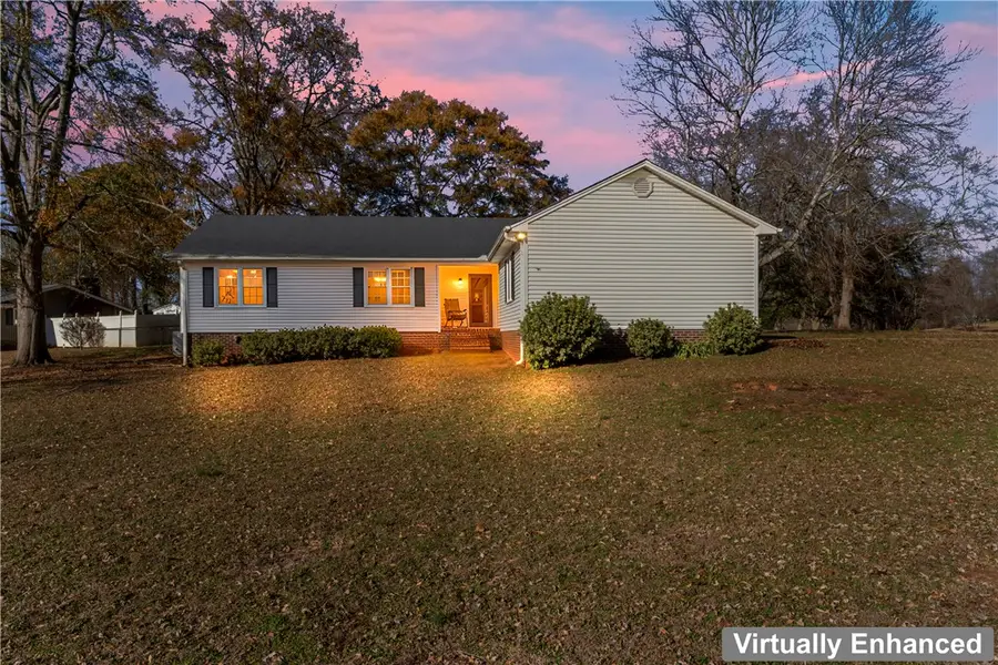 304 Stonehaven Drive, Anderson, SC 29625 - #2