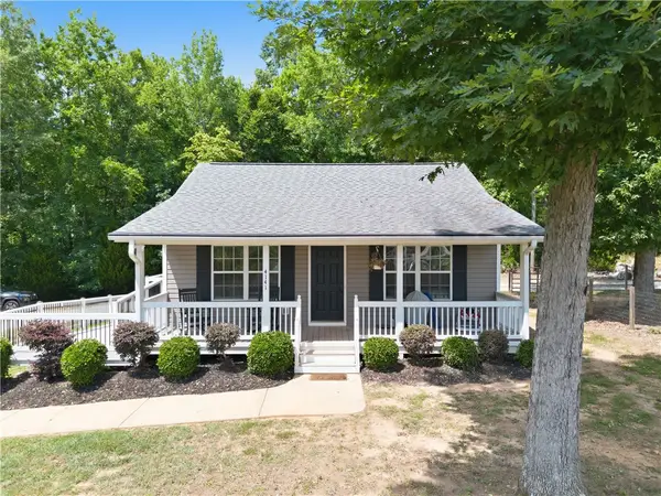 4141 Cross Anchor Road, Enoree, SC 29335