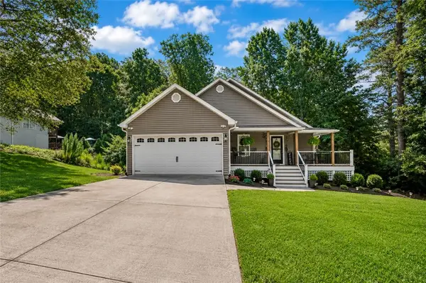 302 Ridgeside Court, West Union, SC 29696