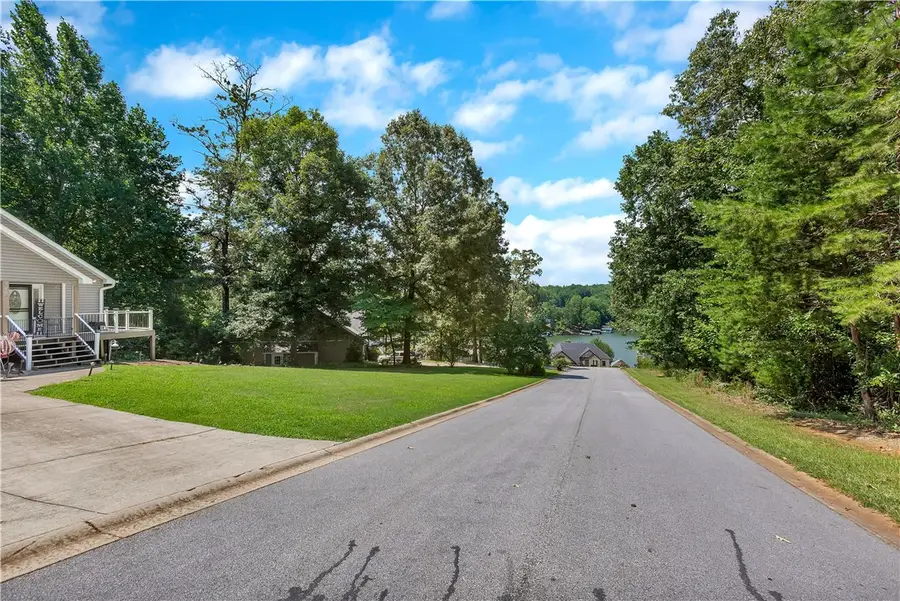 302 Ridgeside Court, West Union, SC 29696 - #3
