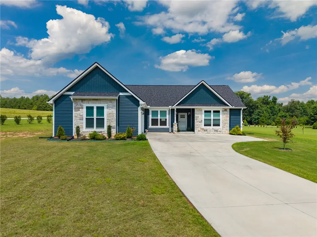 422 Mountain View Church Road, Six Mile, SC 29682 - #1