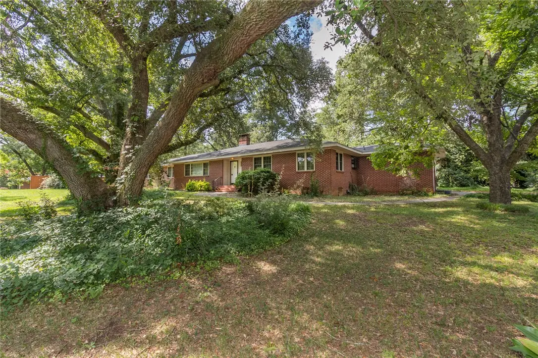 1103 Greenacres, Anderson, SC 29621 - #1
