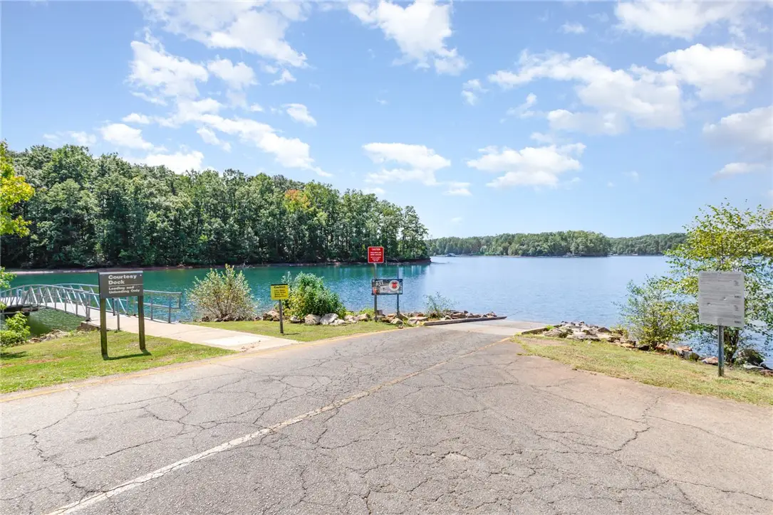 251 Dogwood Drive, Westminster, SC 29693 - #1