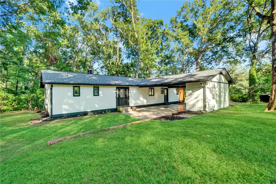 237 Earle Road, Central, SC 29630 - #3