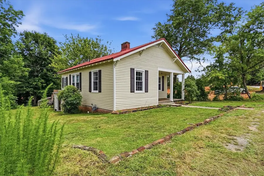 1207 Goddard Avenue, Seneca, SC 29678 - #3