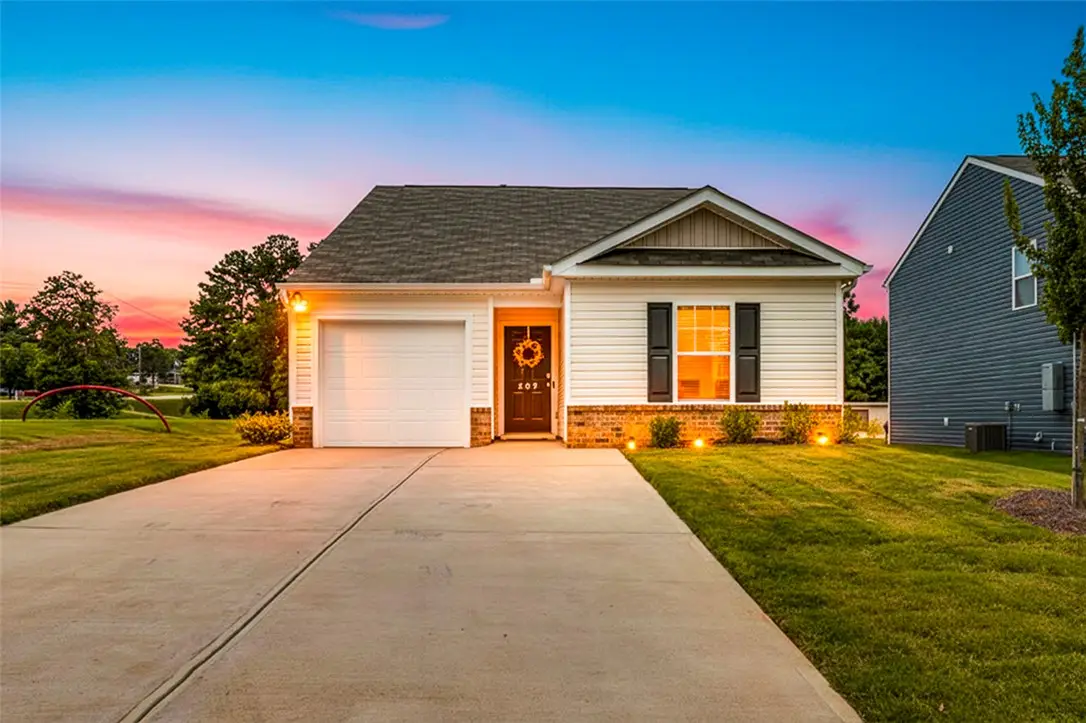 509 Whitewater Ridge, Seneca, SC 29678 - #1
