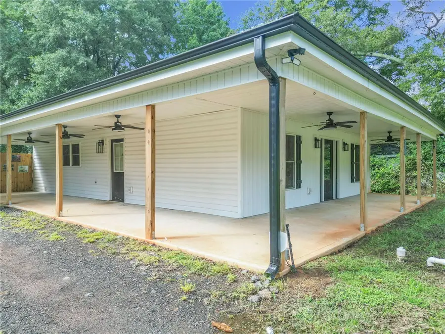 111 Stevenson Drive, Belton, SC 29627 - #3
