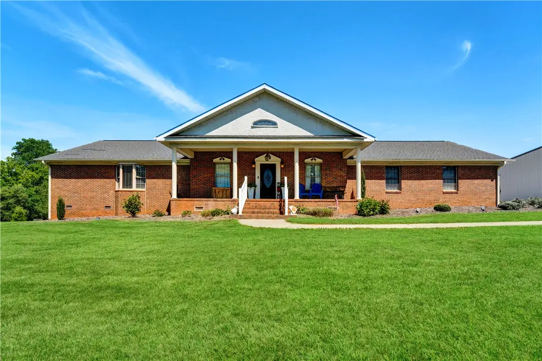206 Taylor Road, Greer, SC 29651 - #1