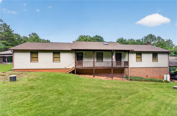 120 Coneross Knob Drive, Seneca, SC 29678
