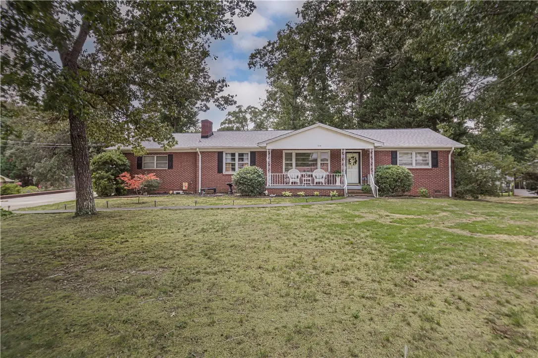 110 George Street, Easley, SC 29642 - #1