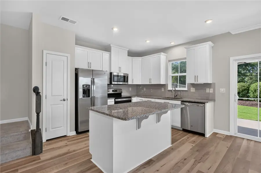 115 Roundtree Drive, Simpsonville, SC 29681 - #2