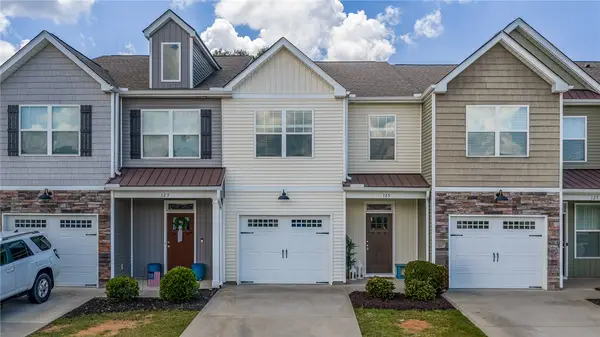 125 SE Rushing Creek Lane, Piedmont, SC 29673