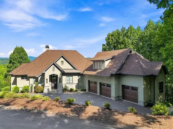 11 Clermont Court, Travelers Rest, SC 29690