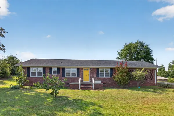 105 King James Road, Seneca, SC 29678