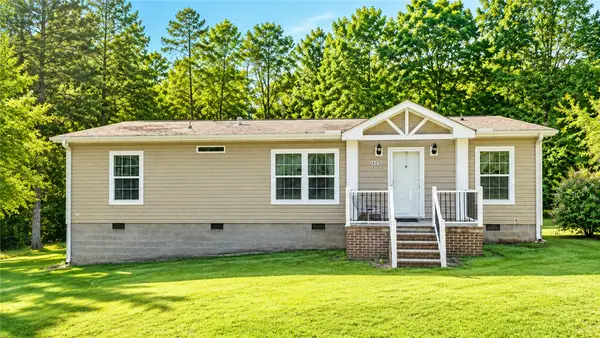 468 Charlies Creek Road, Iva, SC 29655