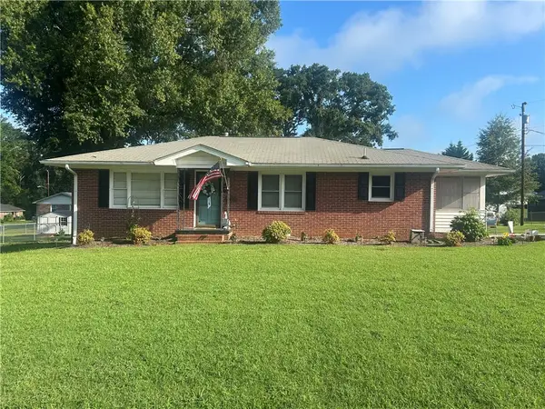 212 W Greer Street, Honea Path, SC 29654