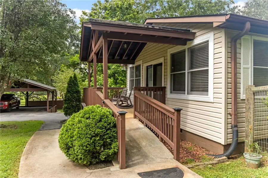 404 Davis Road, Liberty, SC 29657 - #3