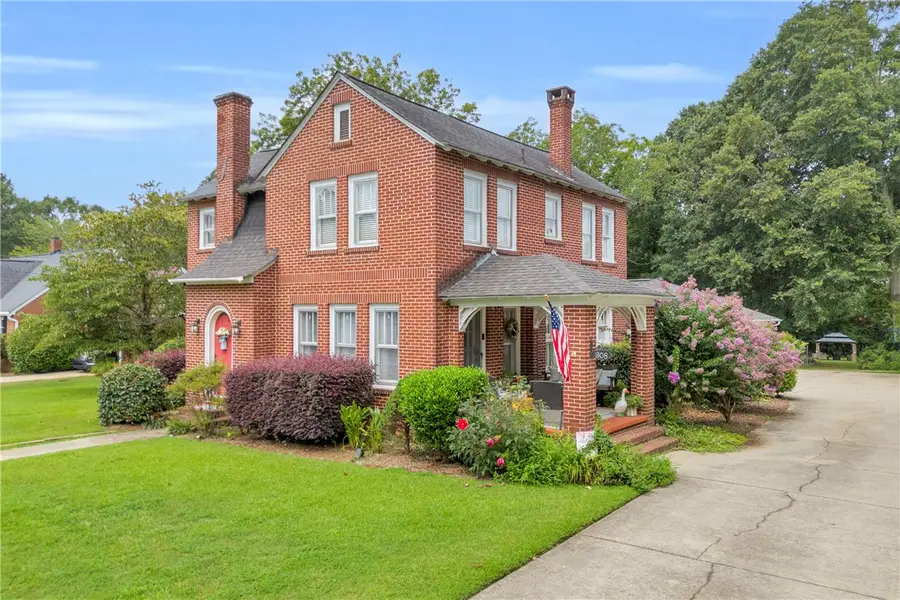 308 Retreat Street, Westminster, SC 29693 - #2