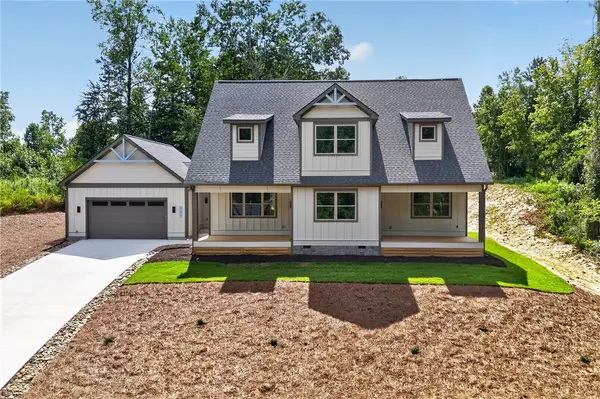 423 Kensington Circle, Seneca, SC 29672