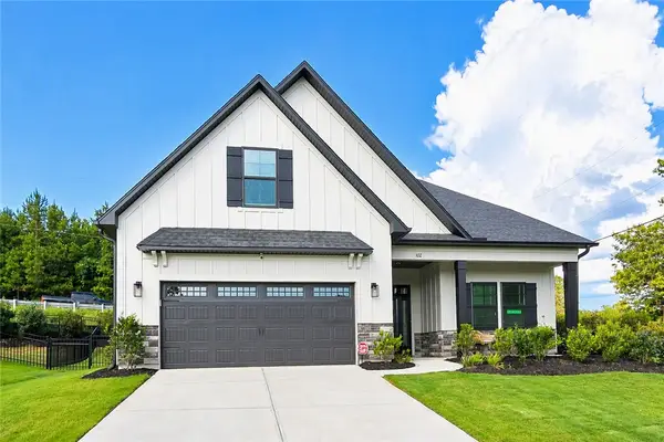 102 Shale Drive, Central, SC 29630
