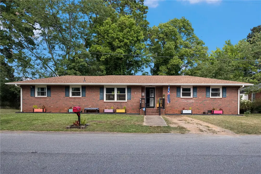 813 Kennedy Street, Anderson, SC 29624 - #1