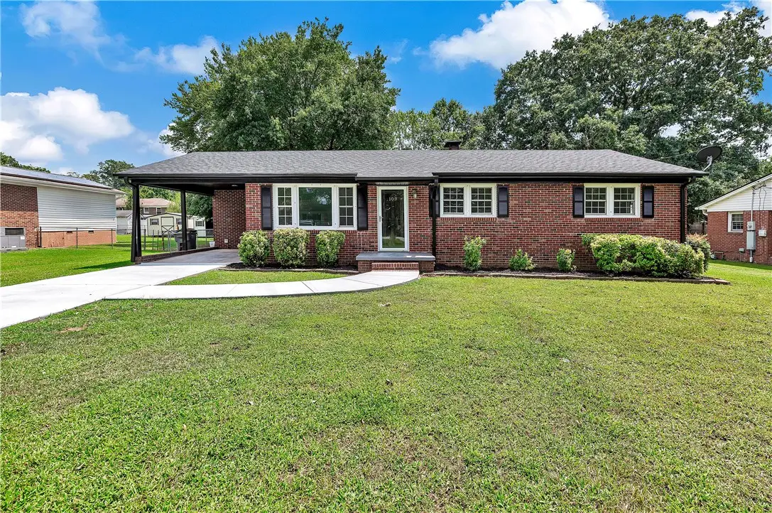 109 Avery Street, Greenville, SC 29617 - #1