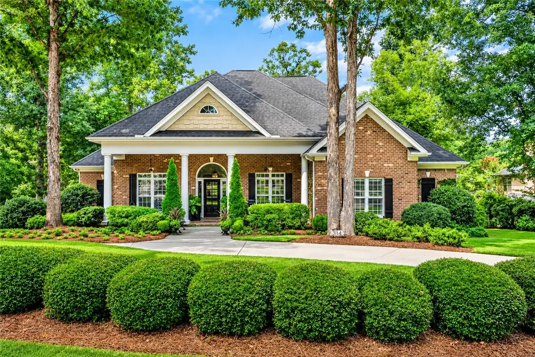 314 Avenue Of Oaks, Anderson, SC 29621 - #1