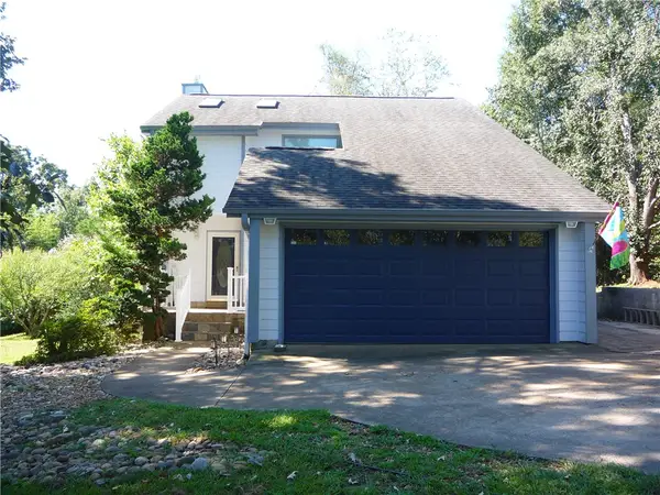 109 Lake Ridge Circle, Walhalla, SC 29691