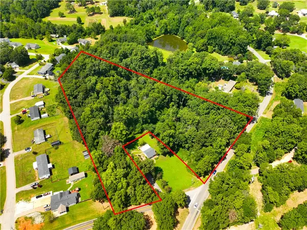 415 Hood Road, Greenville, SC 29611
