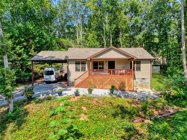 114 Summersweet Lane, Seneca, SC 29672