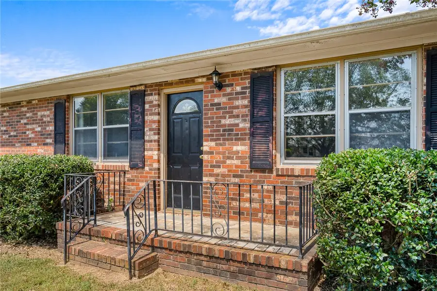 109 Center Street, Williamston, SC 29697 - #2
