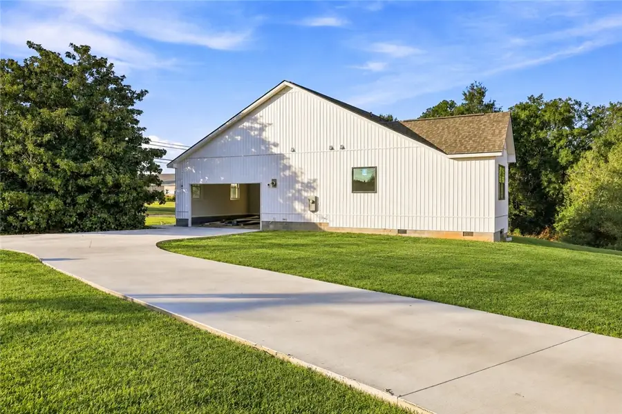 403 Anderson Avenue, Westminster, SC 29693 - #3
