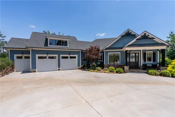 1384 Harbor Ridge Road, Seneca, SC 29672