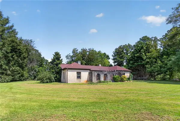 1719 Old Central Road, Central, SC 29630