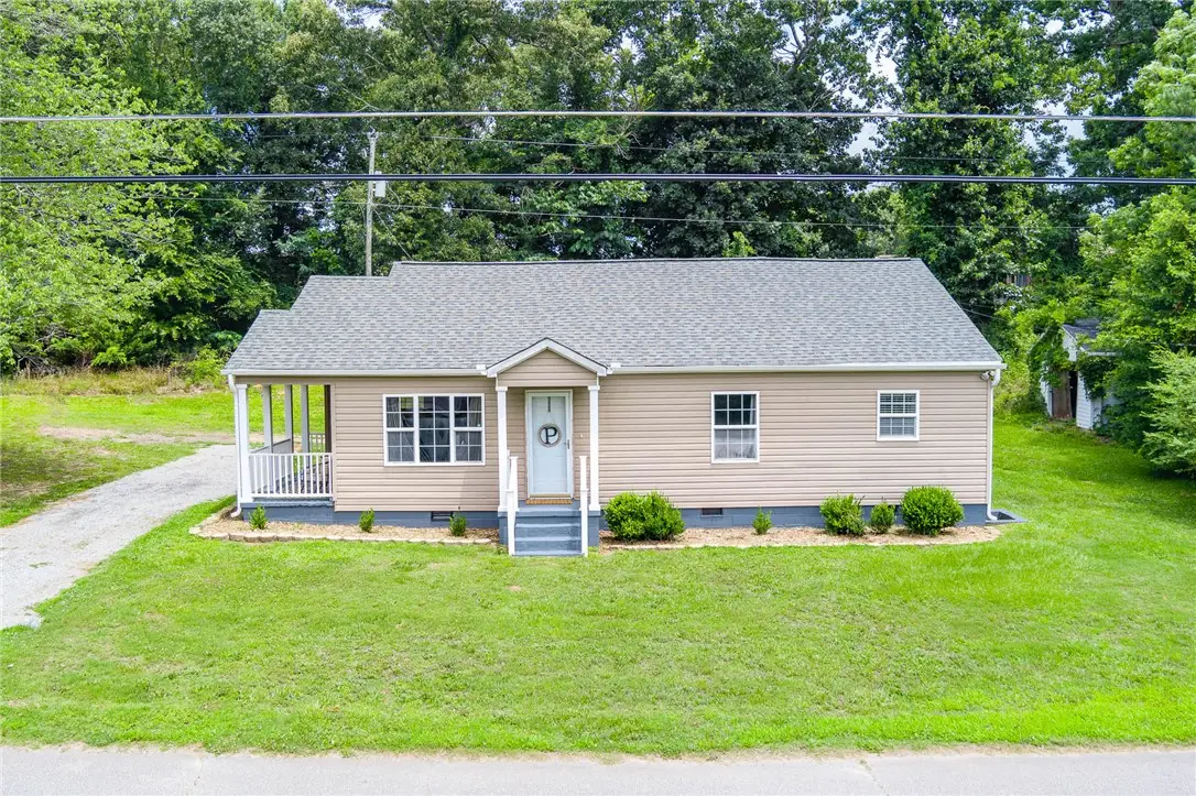 115 Clover Street, Liberty, SC 29657 - #1