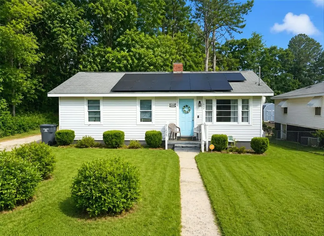 207 Pridmore Street, Laurens, SC 29360 - #1
