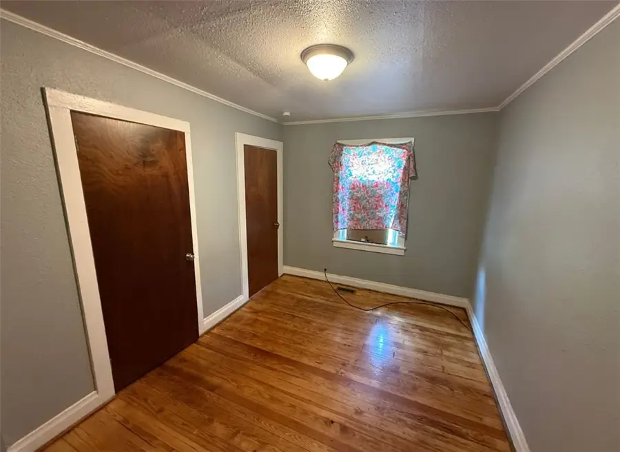 207 Pridmore Street, Laurens, SC 29360 - #3