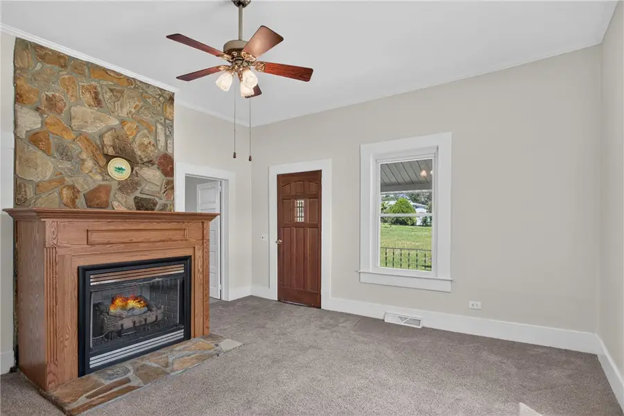 418 Gerber Street, Walhalla, SC 29691 - #3