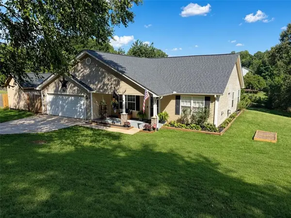 1237 Massey Road, Pendleton, SC 29670