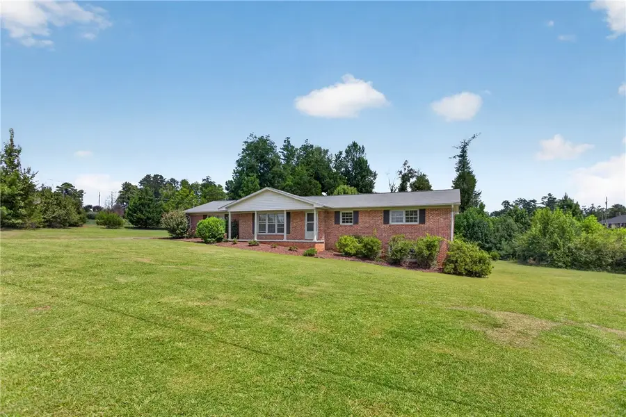 602 W. Quincy Road, Seneca, SC 29678 - #2