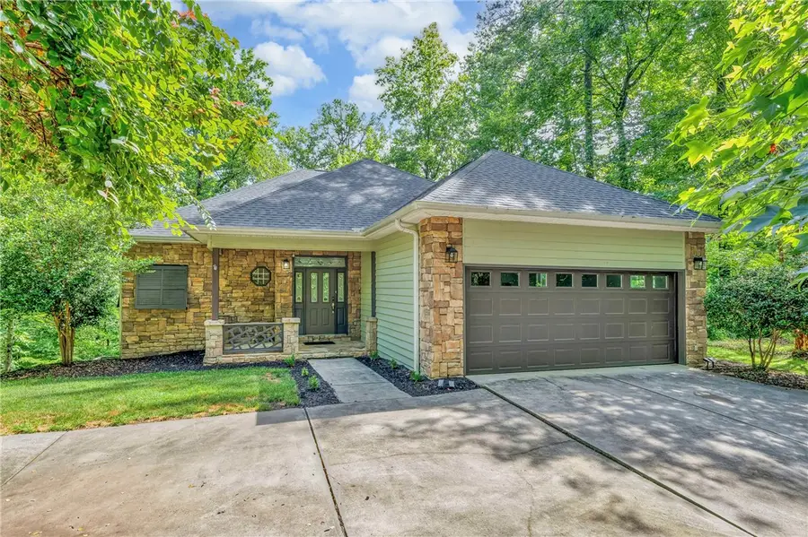 107 Blackfox Way, Sunset, SC 29685 - #3