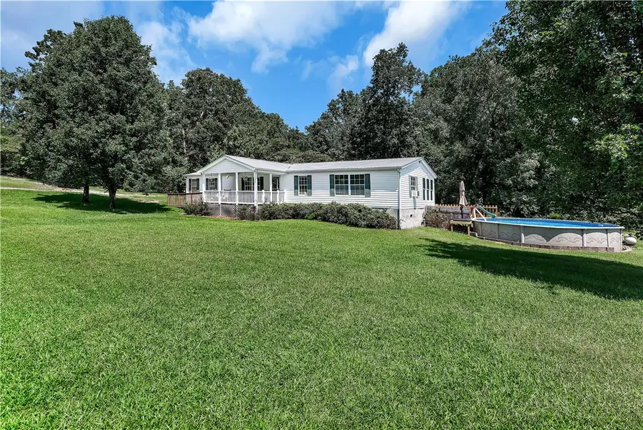 972 W Bear Swamp Road, Walhalla, SC 29691 - #2