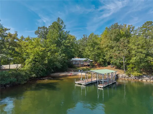 307 N Coves Drive #B, Salem, SC 29676