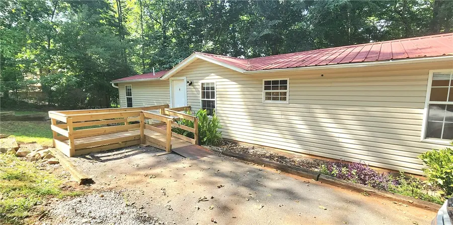 1541 Park Ridge Drive, Seneca, SC 29672 - #2