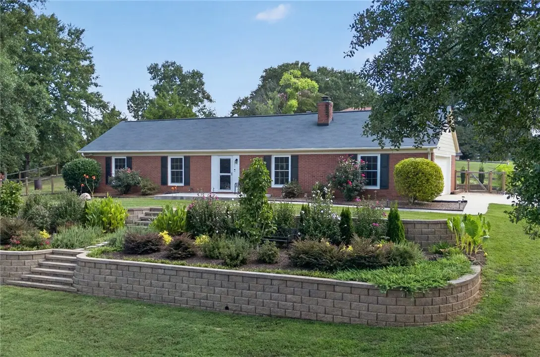 200 Lakewood Drive, Anderson, SC 29621 - #1