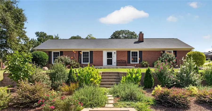 200 Lakewood Drive, Anderson, SC 29621 - #3