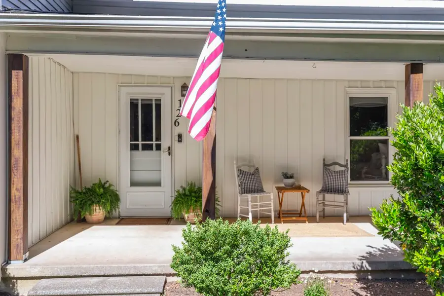 126 Park Avenue, Westminster, SC 29693 - #2